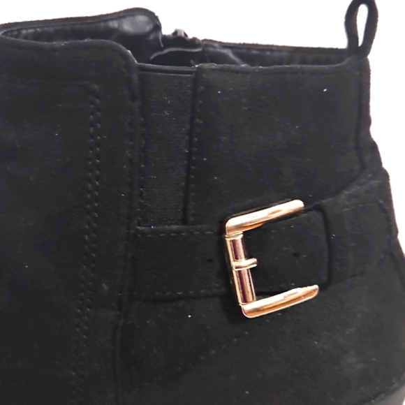 Forever,Chic Black Ankle Booties - Picture 11 of 11